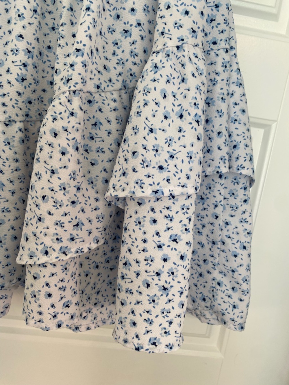 White Smocked Cropped Tank Top and Blue Floral Skirt Outfit Size Small - Picture 4 of 15
